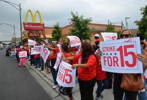 Fast food workers strike at McDonald's in Chicago. Photo by Steve Rhodes. 